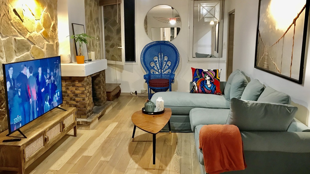 Photo of Livingroom in Saint-Victor