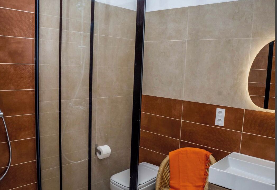 Photo of Bathroom in Saint-Victor