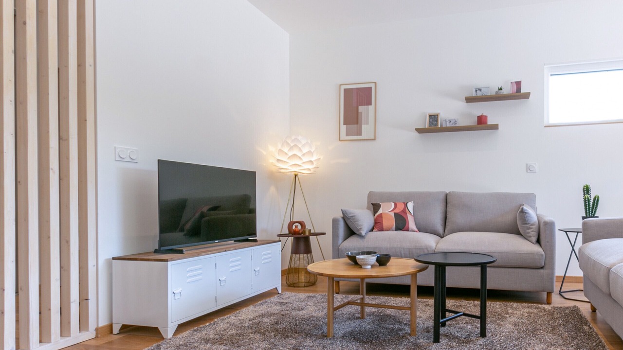 Photo of Livingroom in Cessenaz