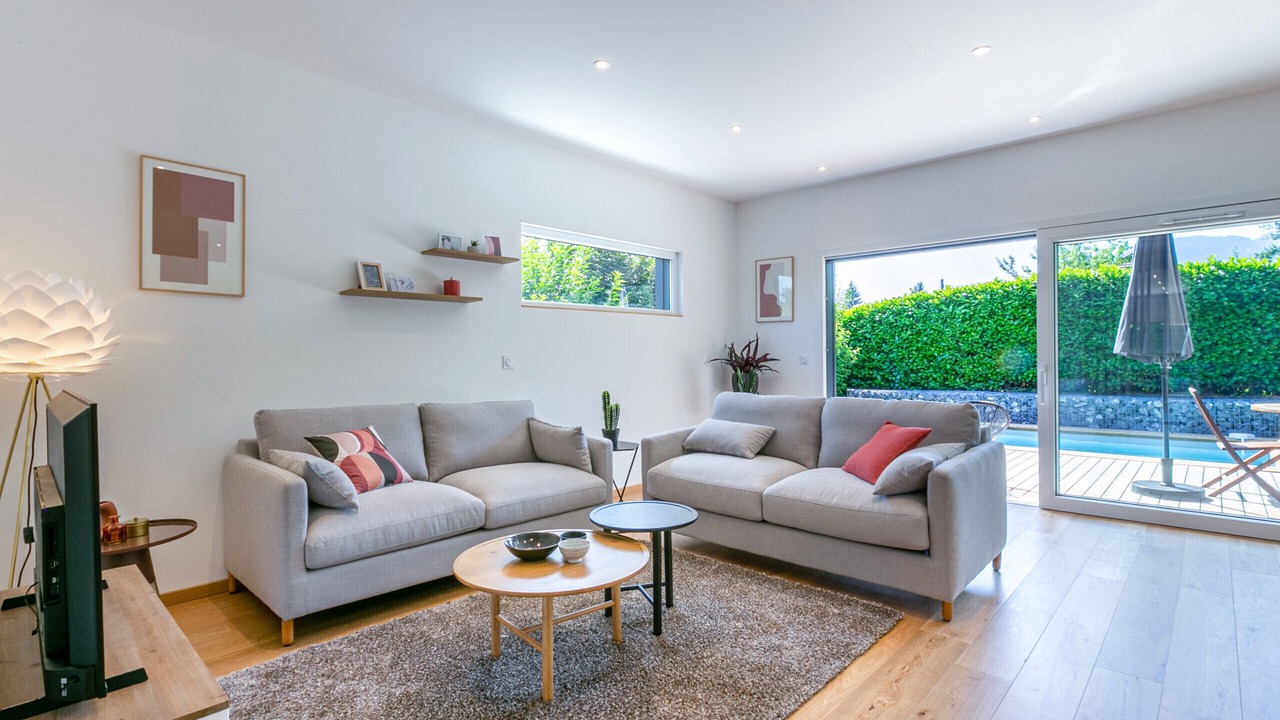 Photo of Livingroom in Cessenaz