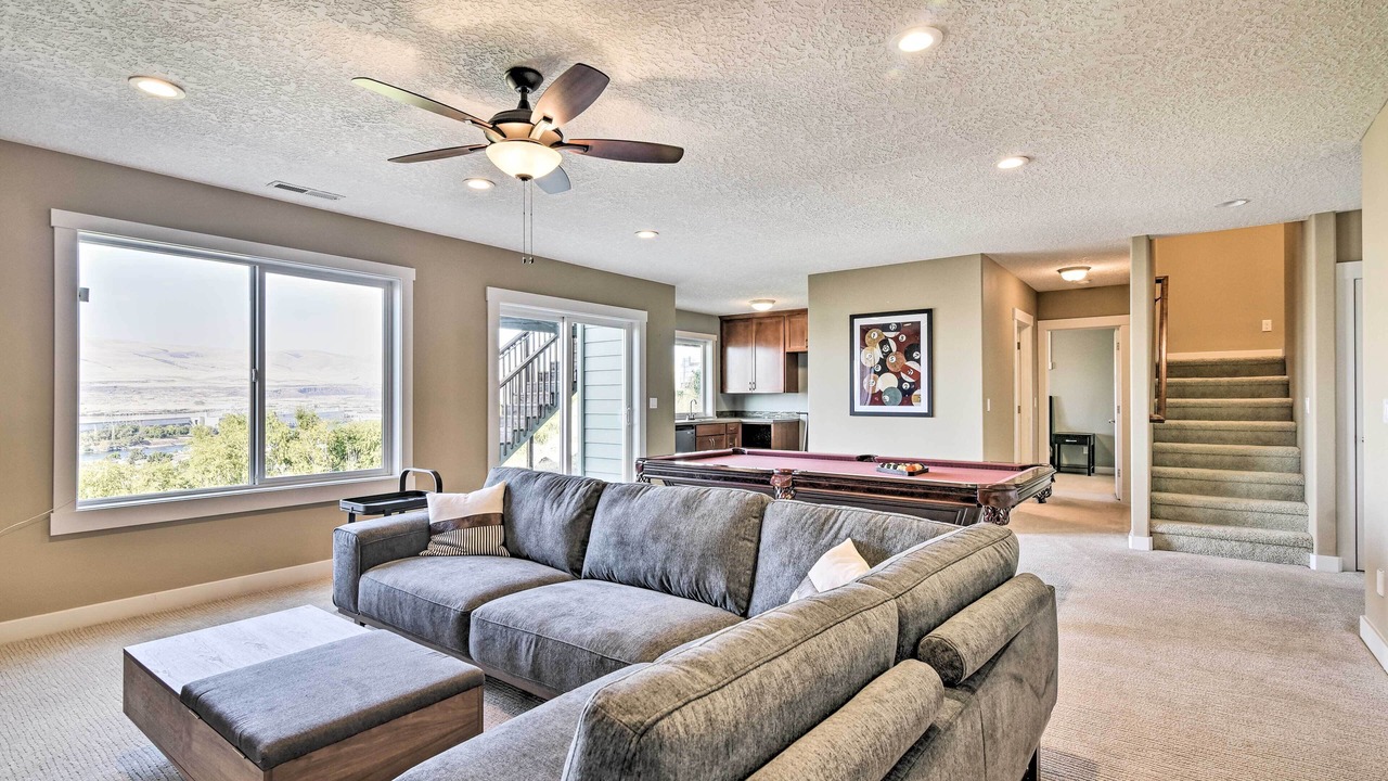 Photo of Livingroom in The Dalles