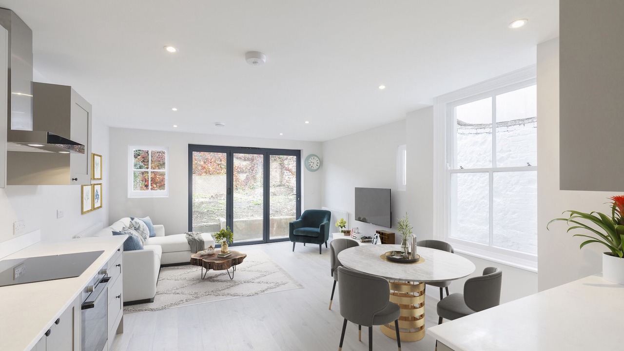 Photo of Others in Seven Dials