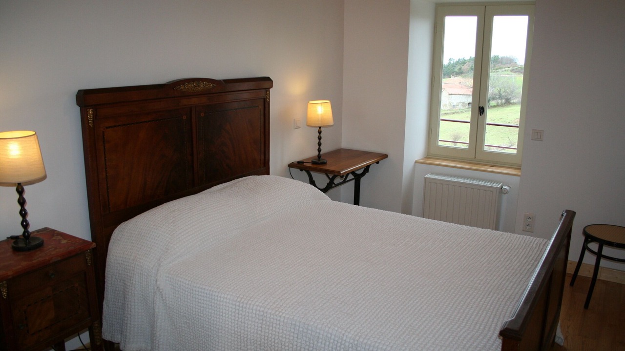 Photo of Bedroom in Saint-Quentin-sur-Sauxillanges