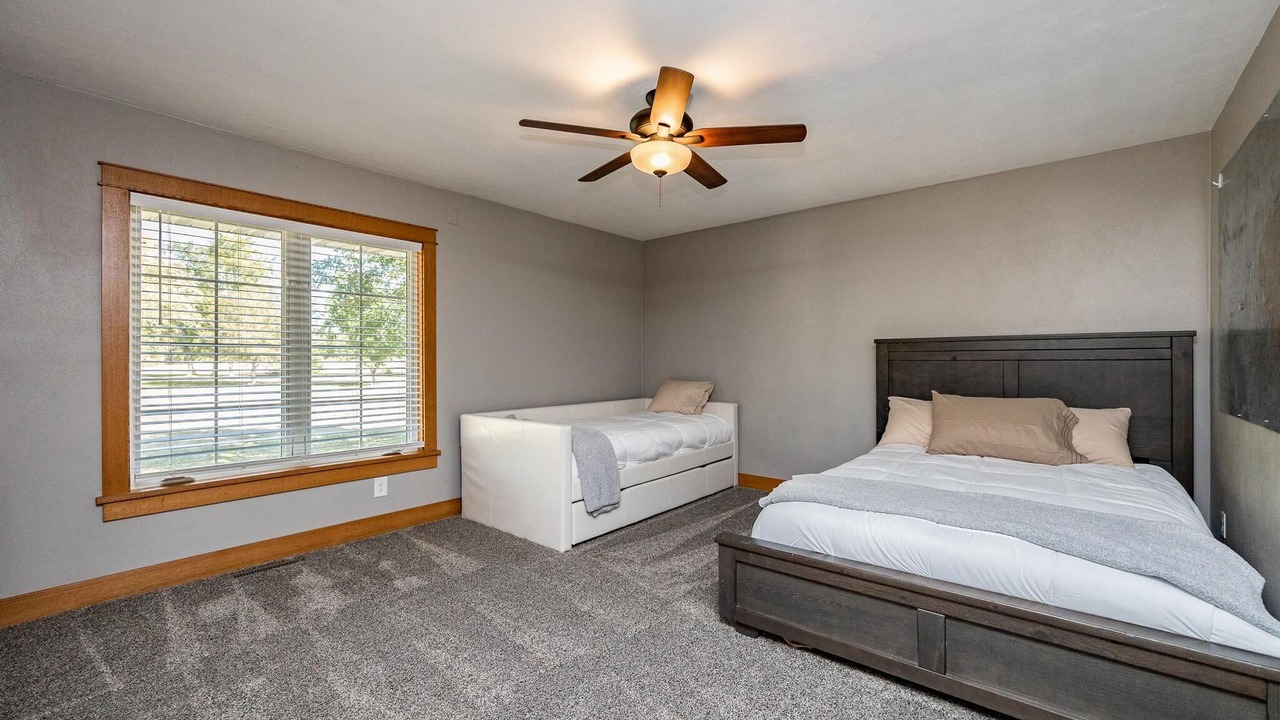 Photo of Bedroom in Robins