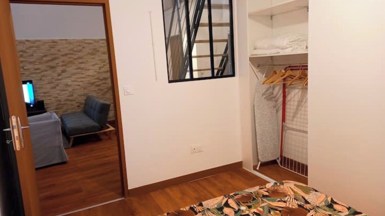 Photo of Bedroom in Valence