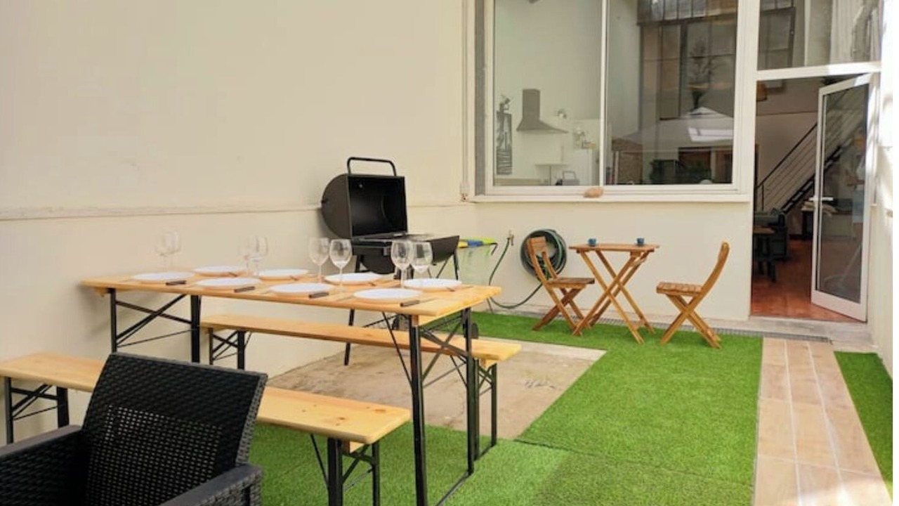 Photo of Outdoor in Valence