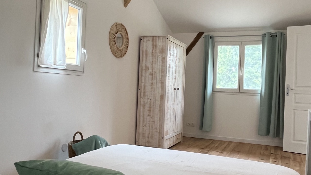 Photo of Bedroom in Saint-Quentin-du-Dropt