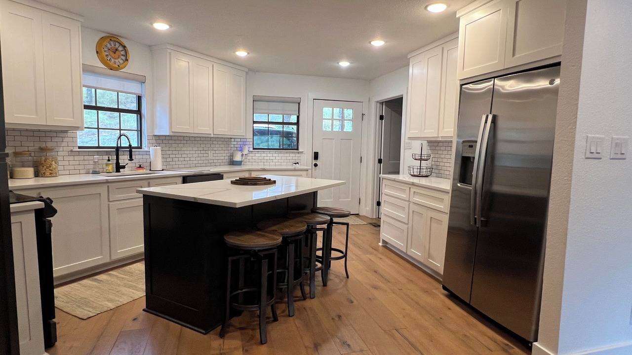 Photo of Kitchen in Gordon