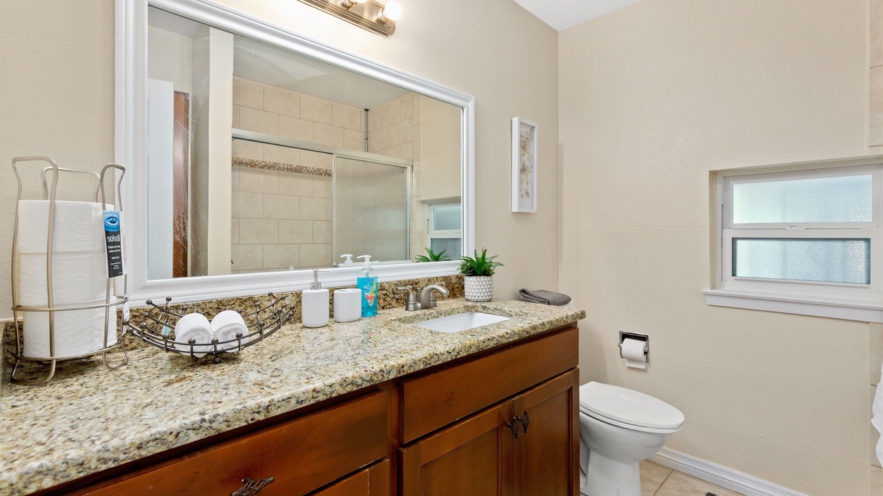 Photo of Bathroom in Medical Center District