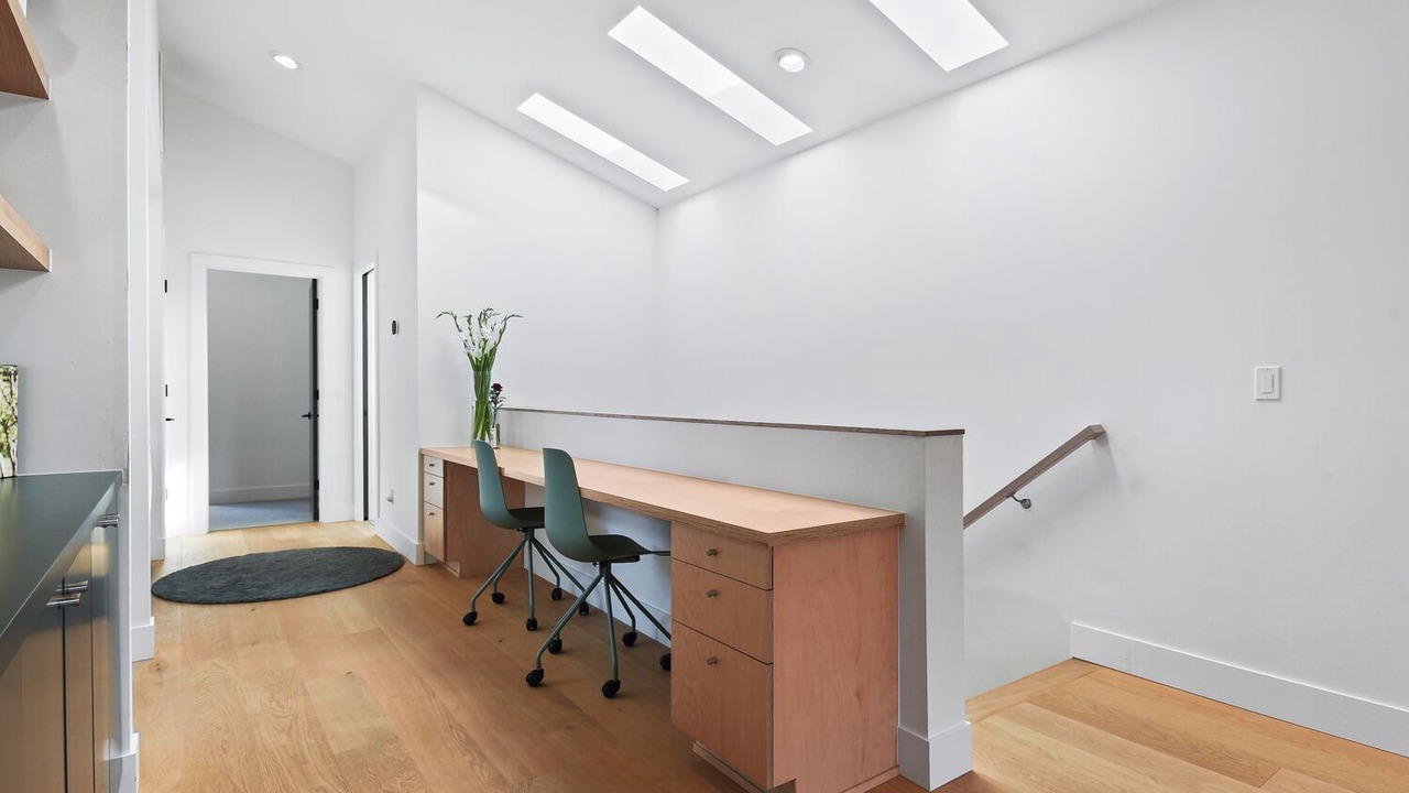 Photo of Others in Ladd's Addition