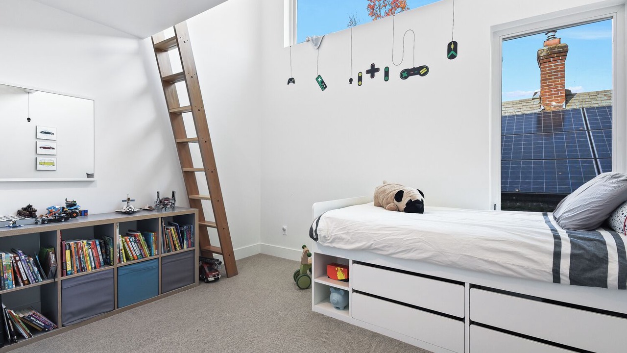 Photo of Bedroom in Ladd's Addition