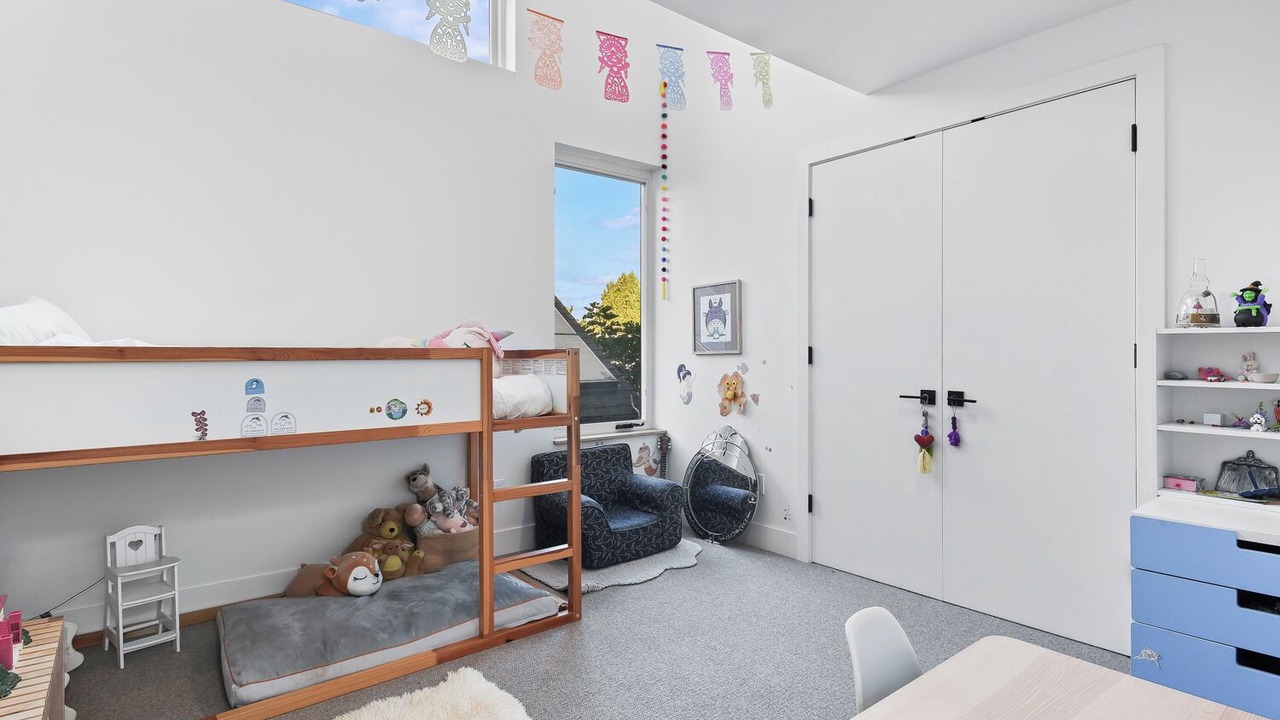 Photo of Others in Ladd's Addition