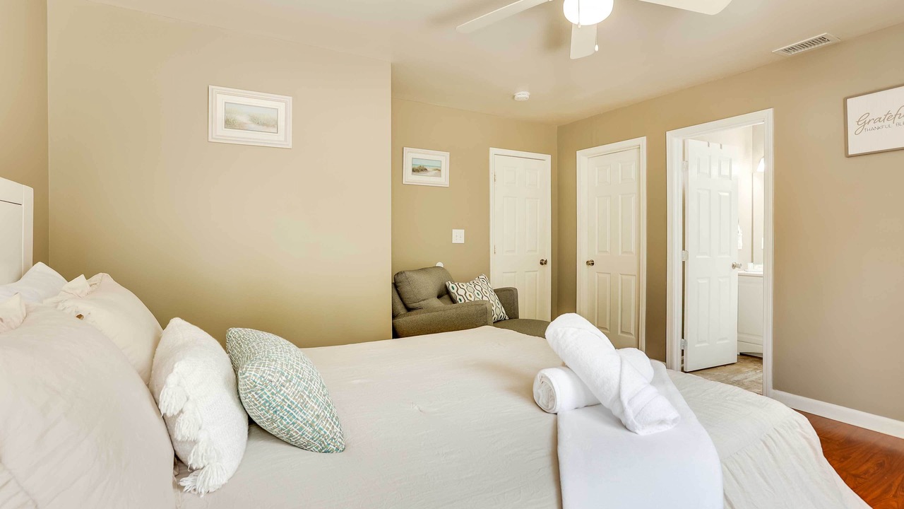 Photo of Bedroom in Bashford Manor