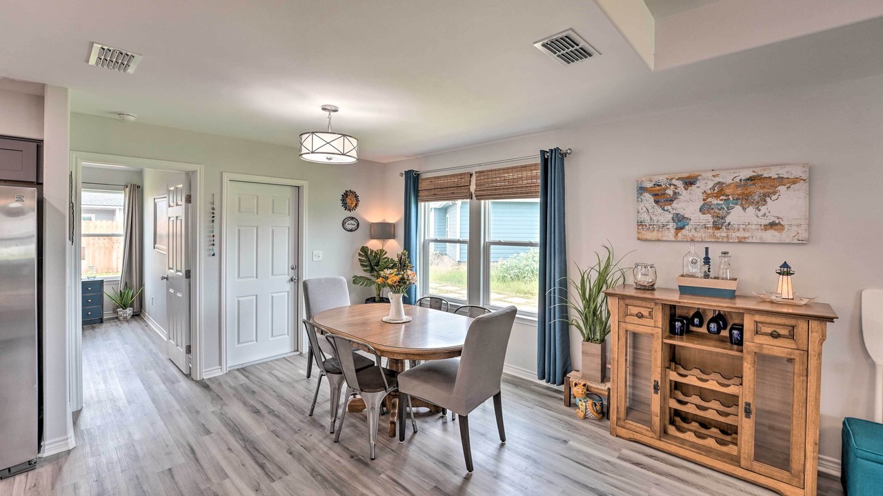 Photo of Livingroom in San Patricio County