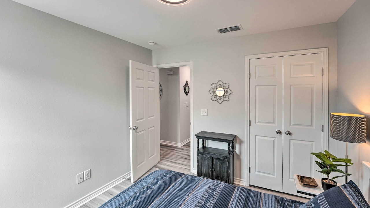 Photo of Bedroom in San Patricio County