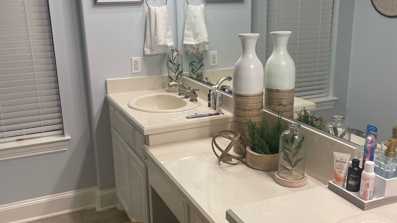 Photo of Bathroom in Northwest Carrollton