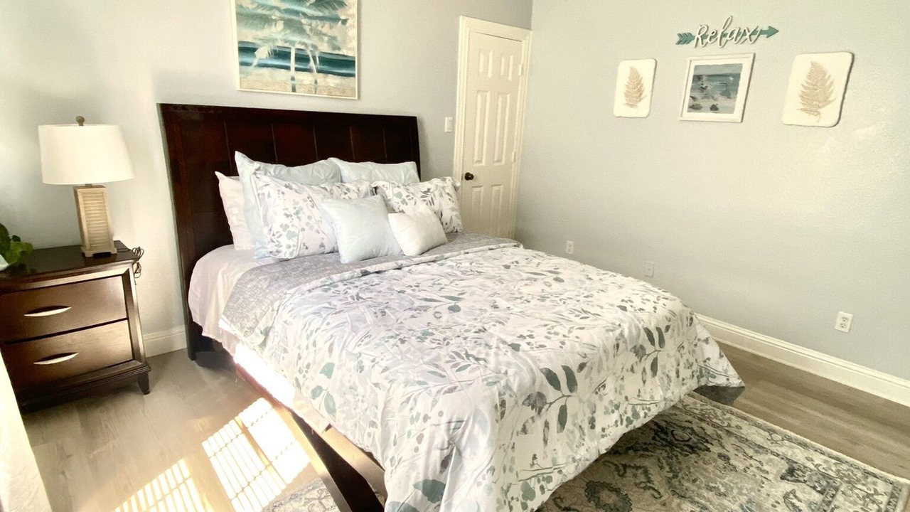 Photo of Bedroom in Northwest Carrollton
