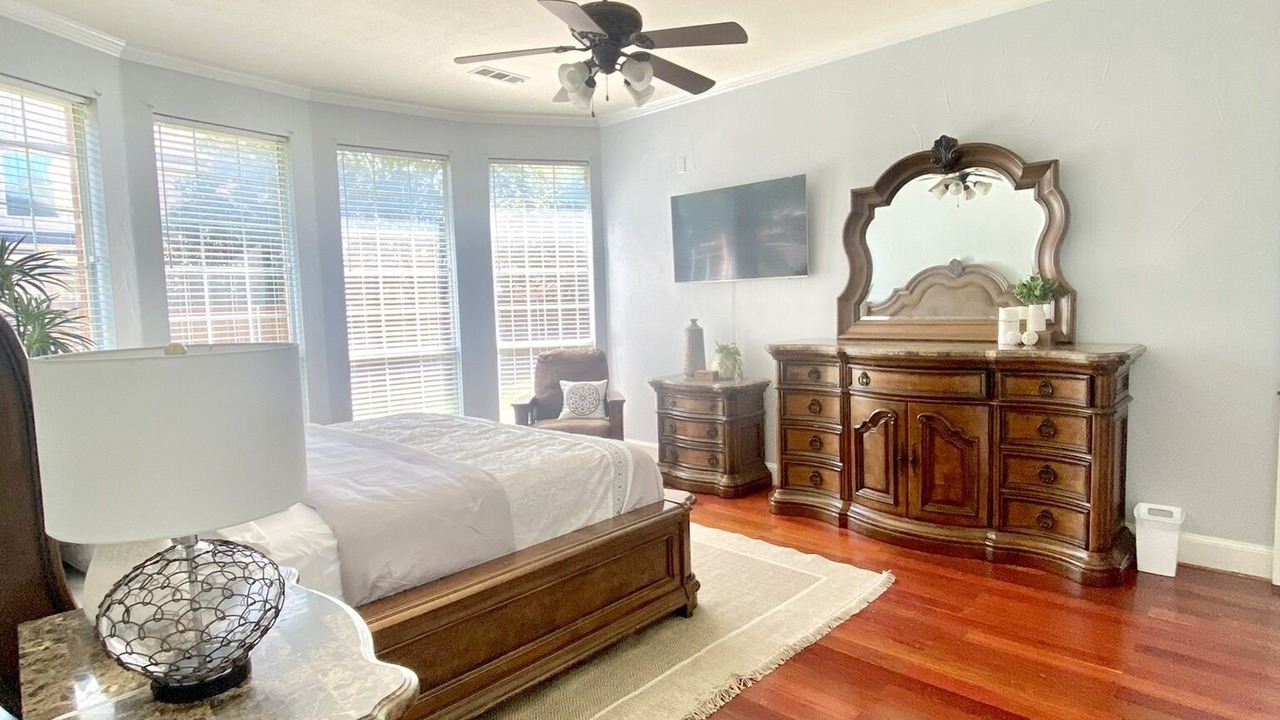 Photo of Bedroom in Northwest Carrollton