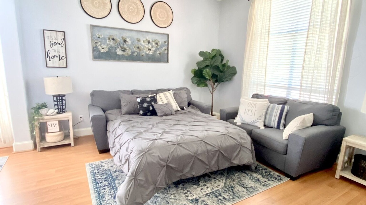 Photo of Bedroom in Northwest Carrollton