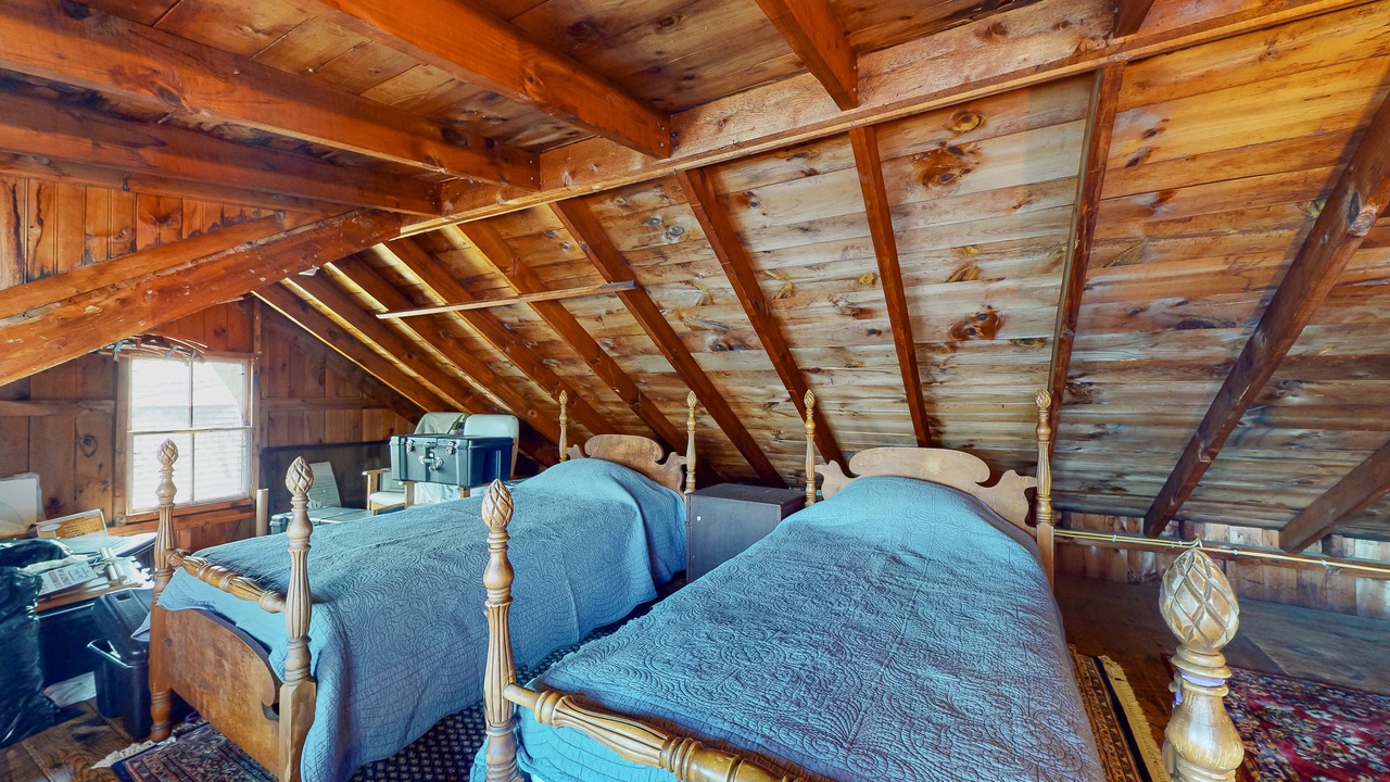 Photo of Others in West Alton