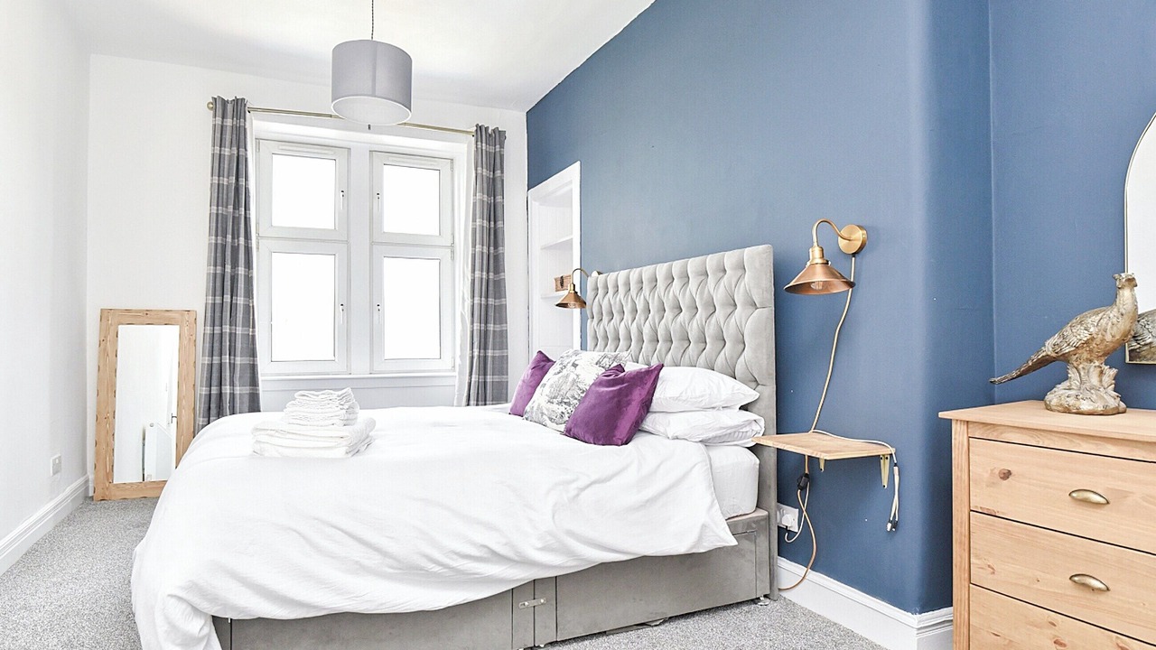 Photo of Others in Helensburgh