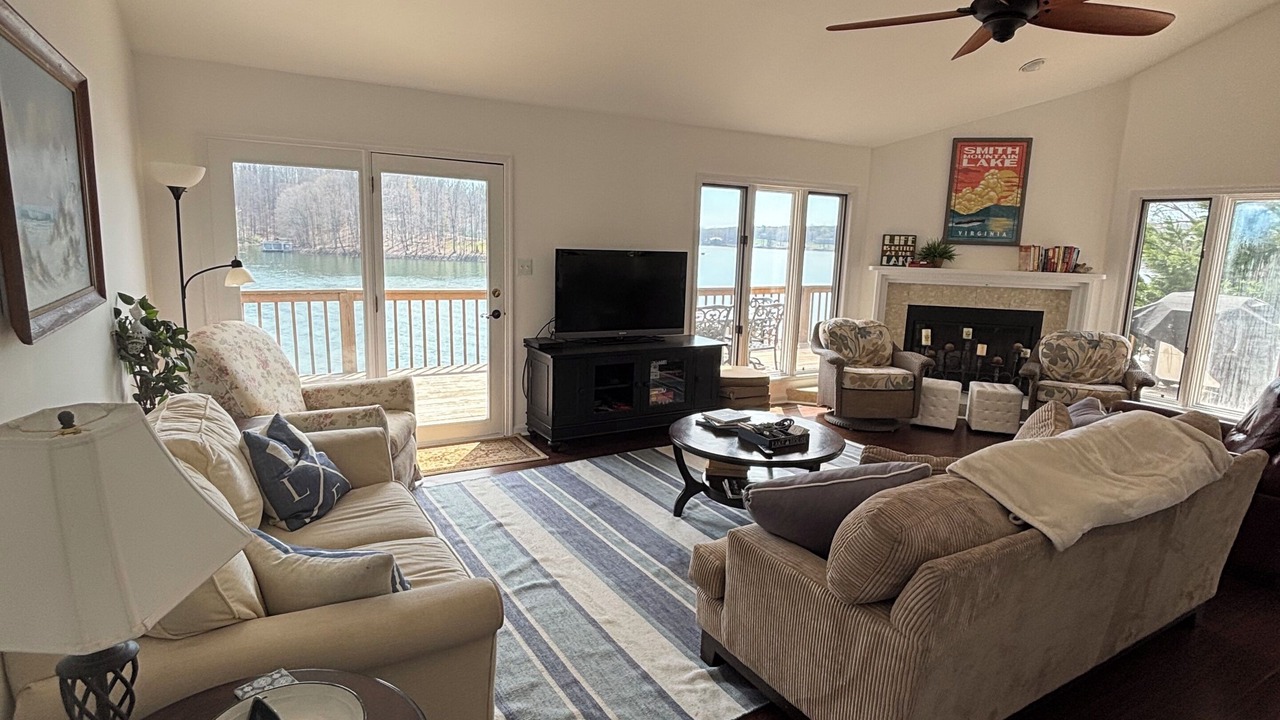 Photo of Livingroom in Moneta