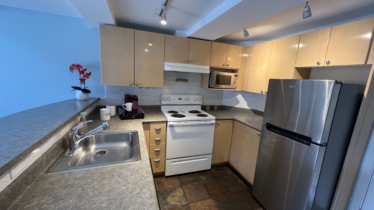 Photo of Others in Belltown