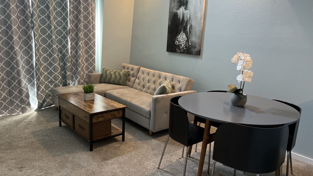 Photo of Livingroom in Belltown