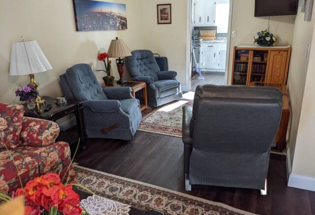 Photo of Livingroom in Huntsville