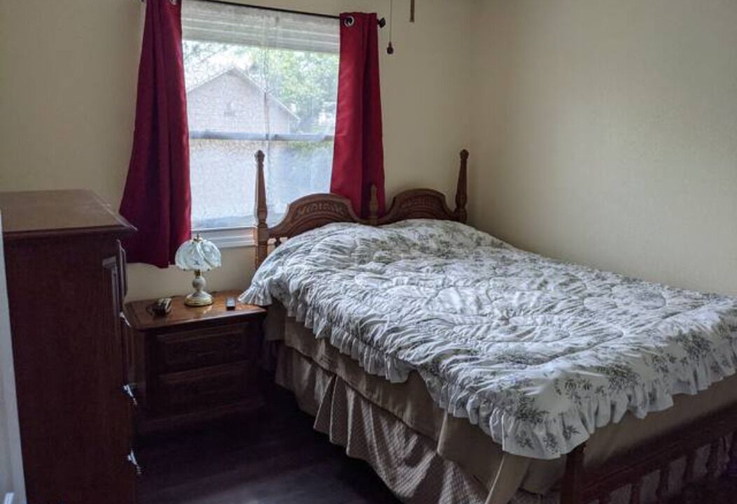 Photo of Bedroom in Huntsville