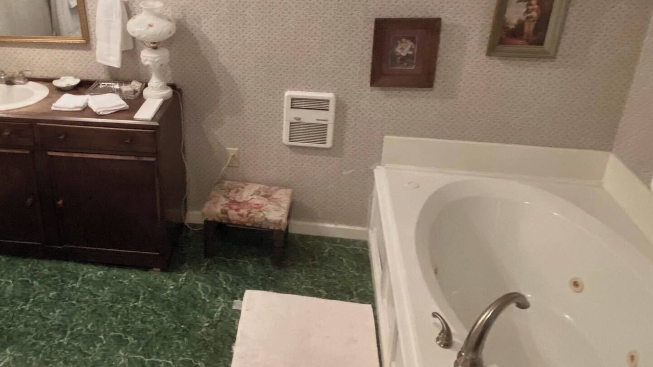 Photo of Bathroom in Bonham