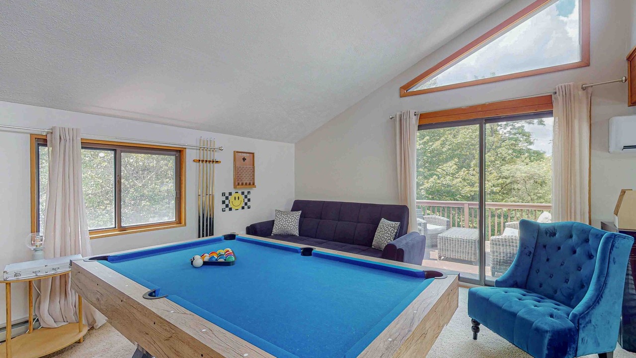 Photo of Livingroom in Tunkhannock Township