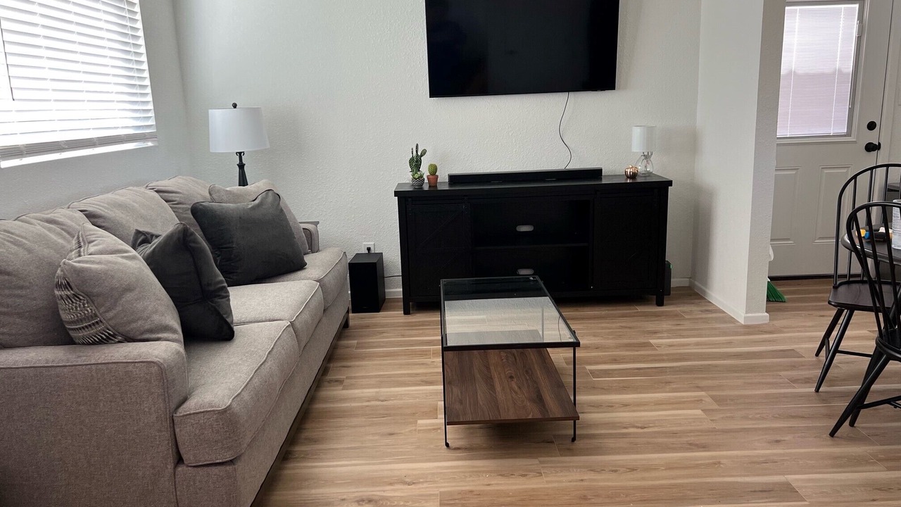 Photo of Livingroom in Tokio
