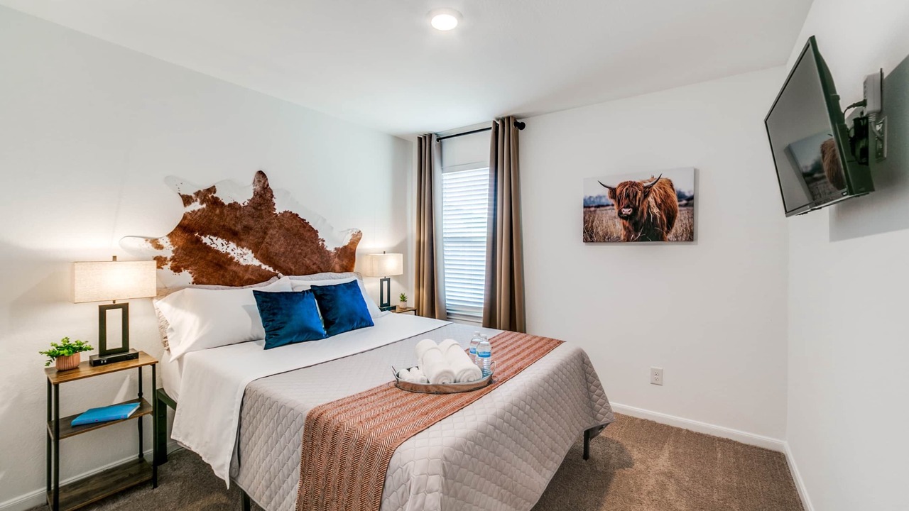 Photo of Bedroom in Medina Valley