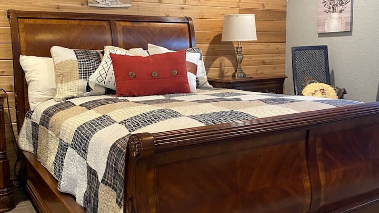 Photo of Bedroom in Denison
