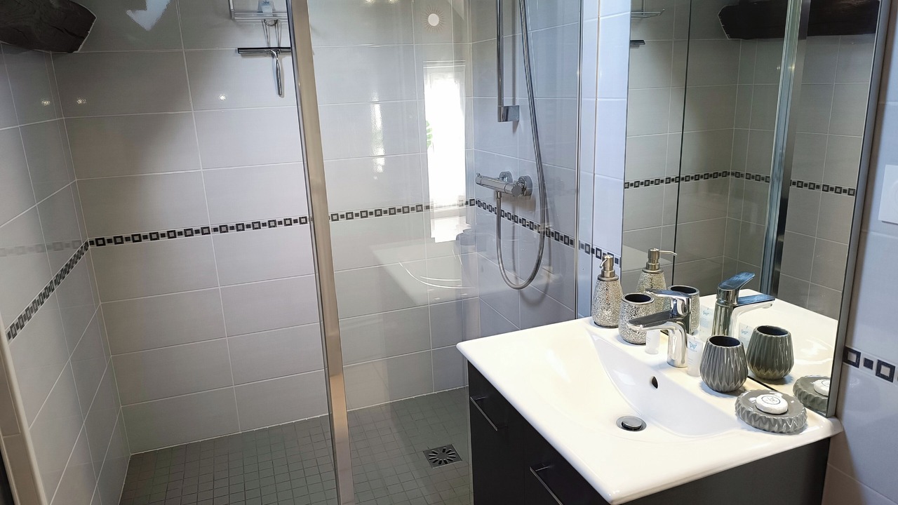 Photo of Bathroom in Tracy-sur-Loire