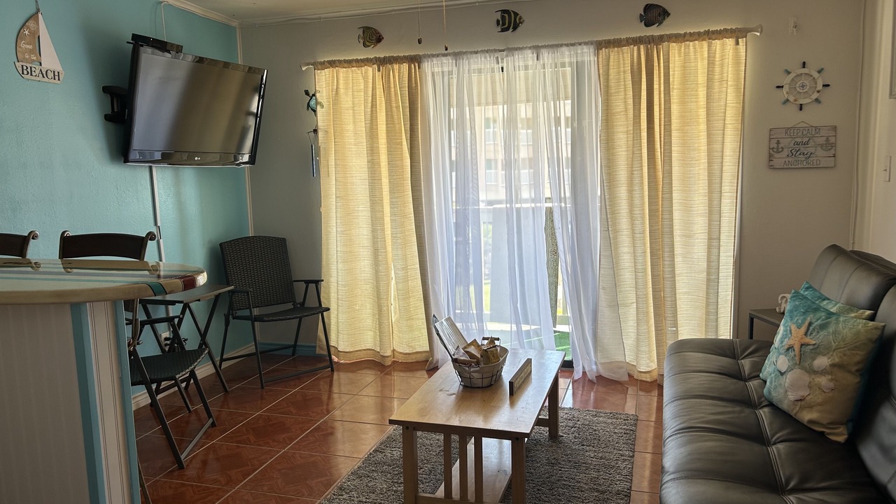 Photo of Livingroom in North Beach