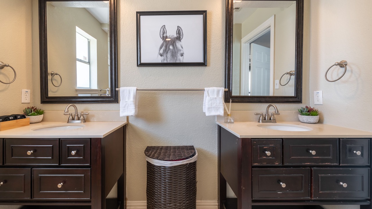 Photo of Bathroom in Southwest Carrollton