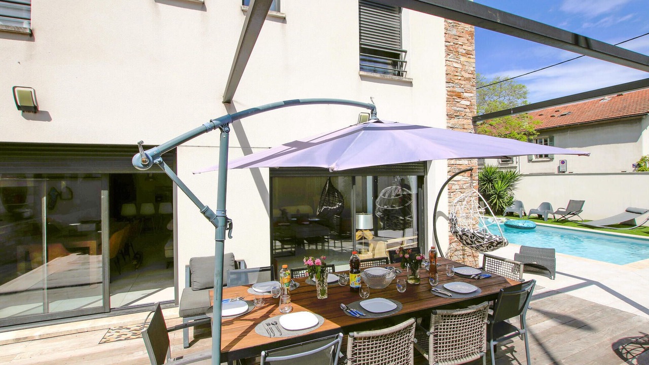 Photo of Others in Avignon