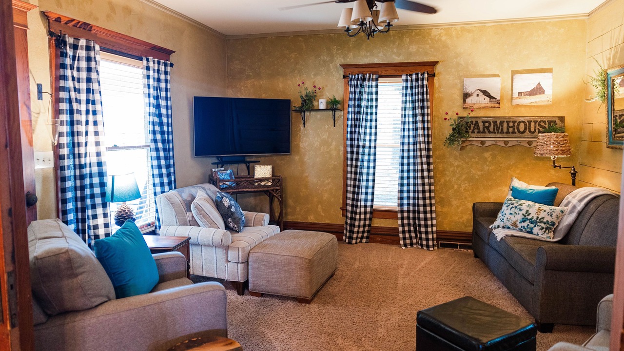 Photo of Livingroom in Squaw