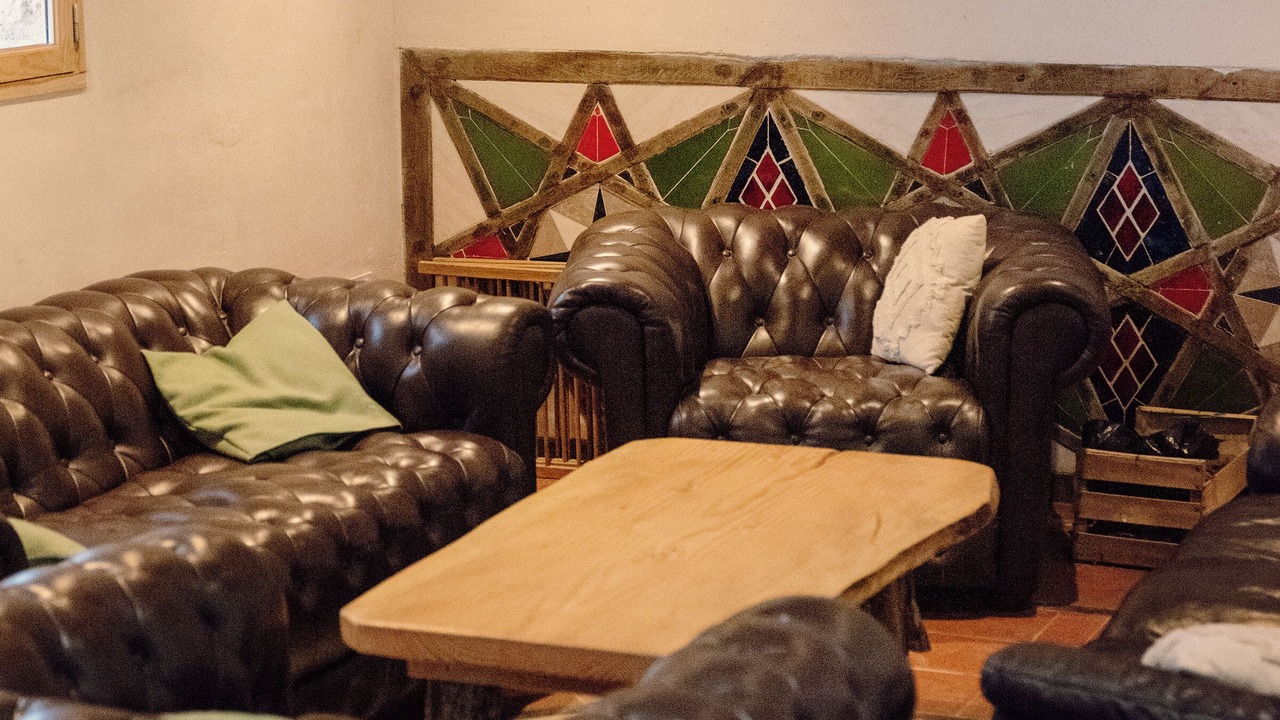 Photo of Livingroom in L'Isle-Bouzon