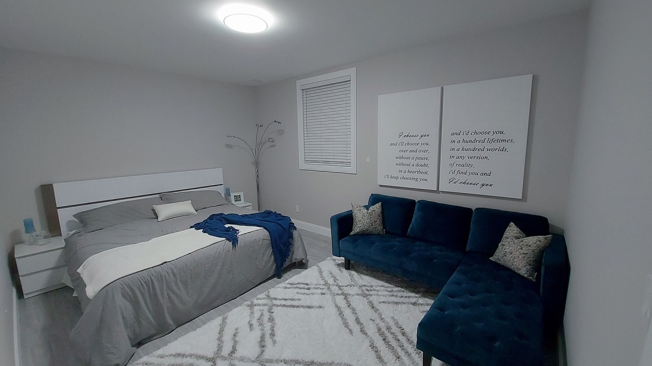 Photo of Bedroom in Amherstview