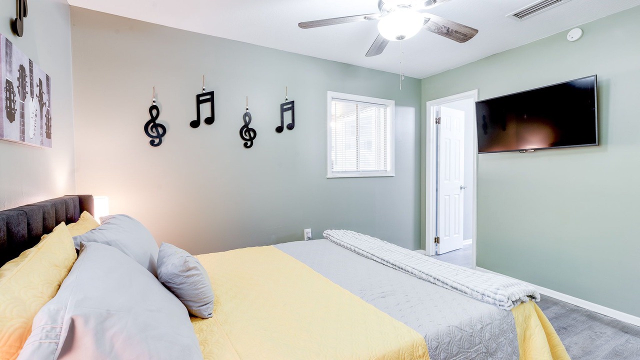 Photo of Bedroom in Hattiesburg