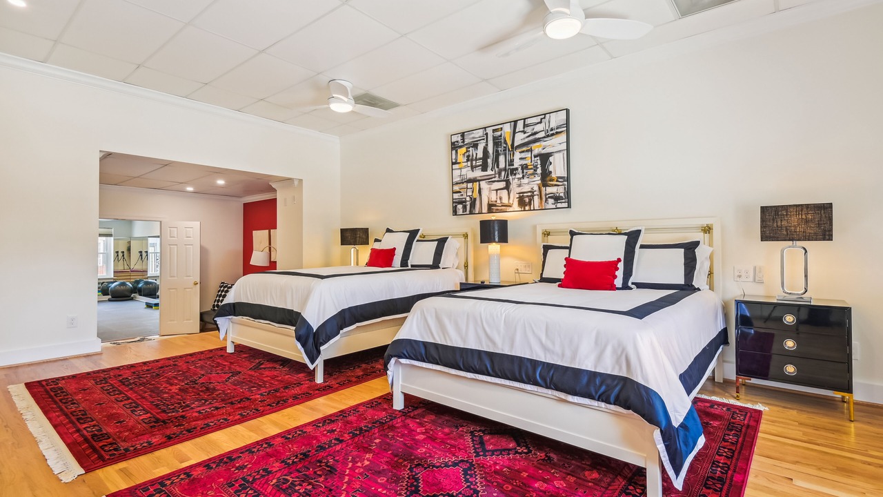 Photo of Bedroom in Little Italy