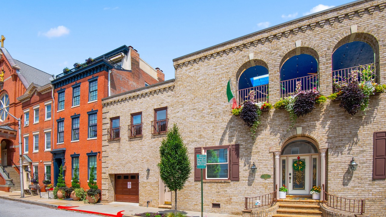Photo of Outdoor in Little Italy