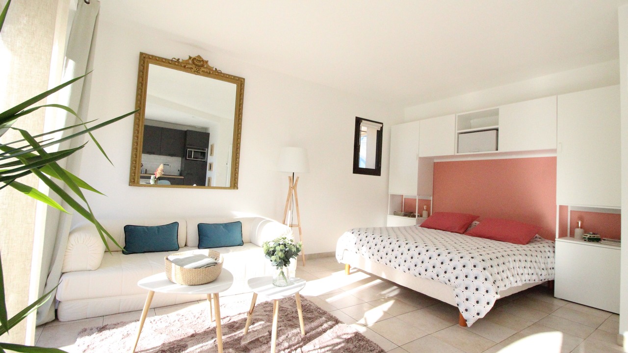 Photo of Bedroom in Cagnes-sur-Mer