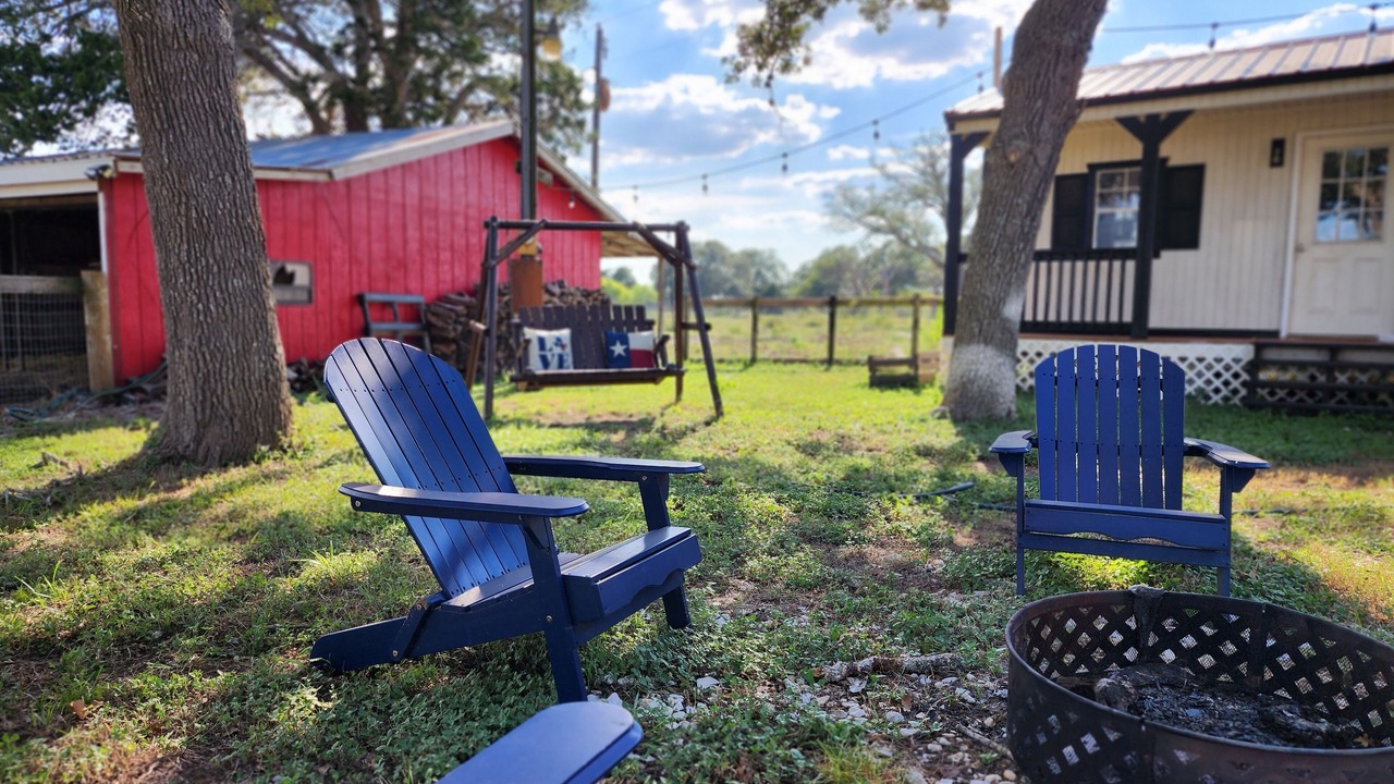 Photo of Outdoor in Moulton