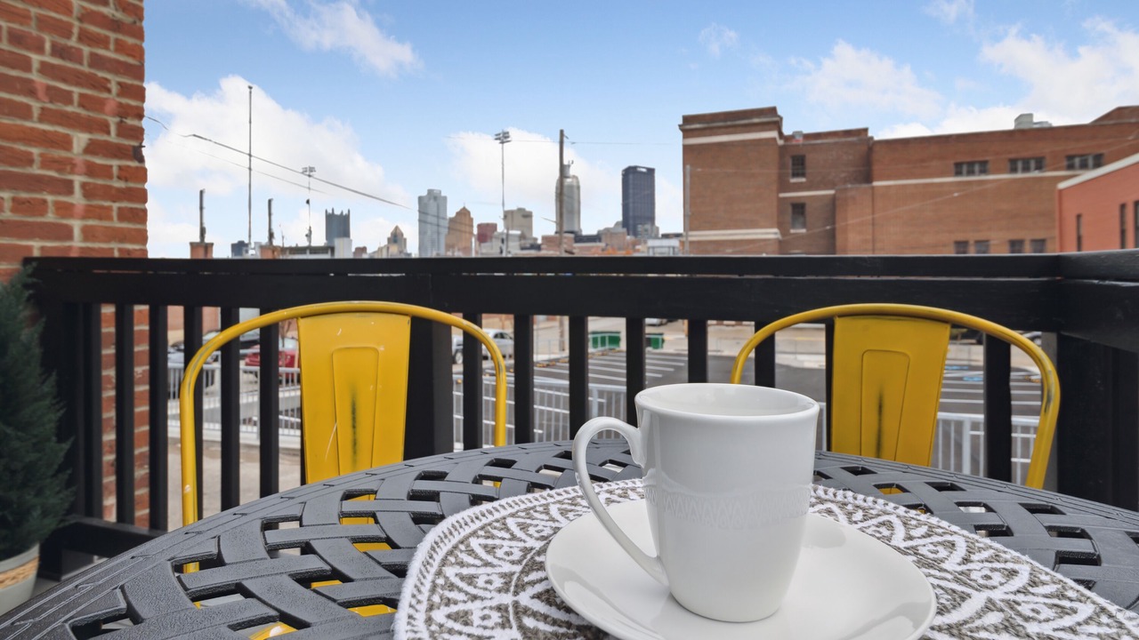 Photo of Outdoor in South Side Flats