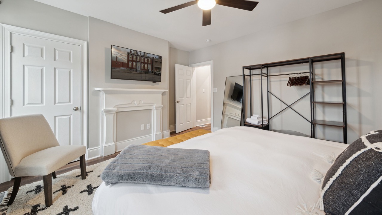 Photo of Bedroom in South Side Flats