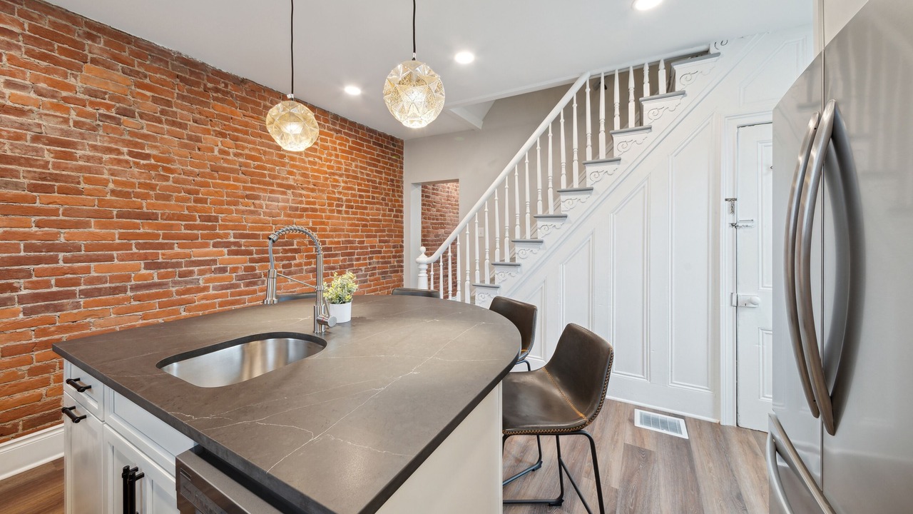 Photo of Others in South Side Flats